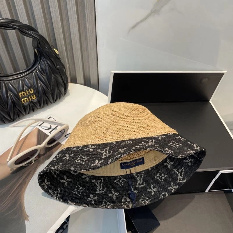 Versatile Louis Vuitton Caps 258122
