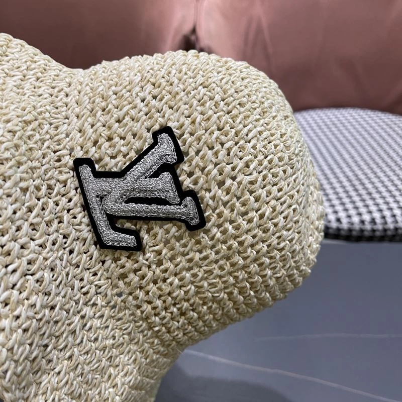 EyeCatching Louis Vuitton Caps 258120