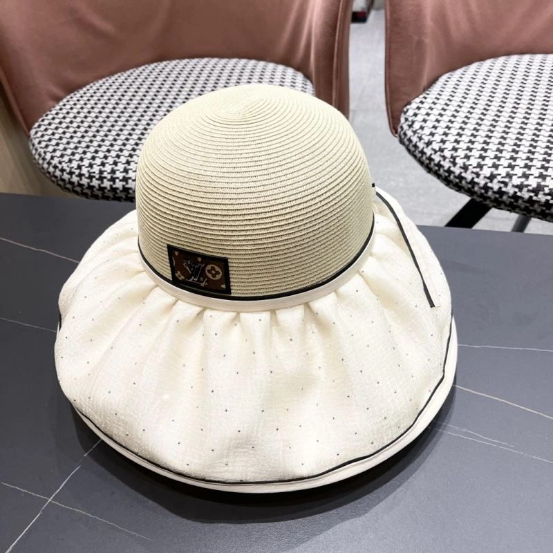 Flexible Louis Vuitton Caps 258136