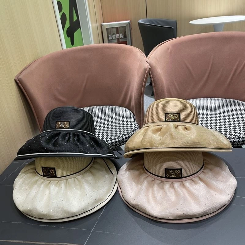 Fashionable Louis Vuitton Caps 258144