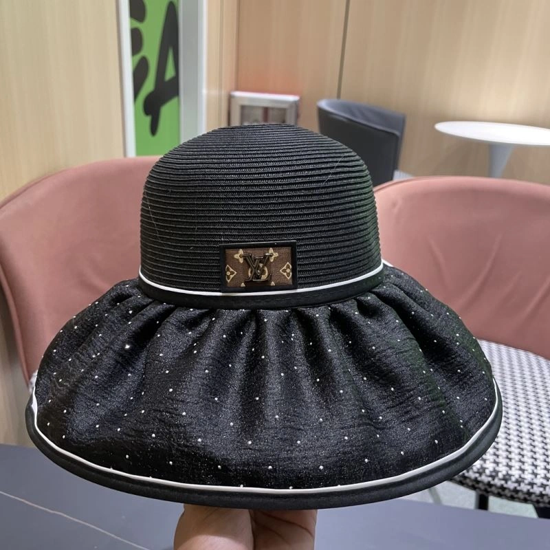 Fashionable Louis Vuitton Caps 258144