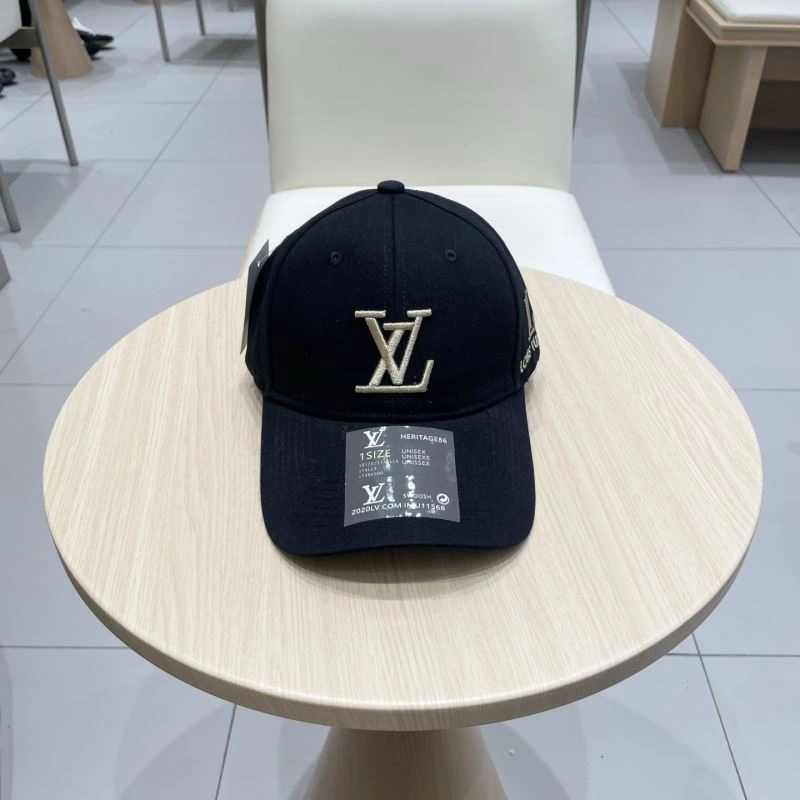Lightweight Louis Vuitton Caps 258113