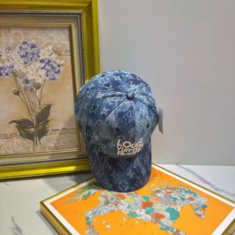 Supportive Louis Vuitton Caps 258108