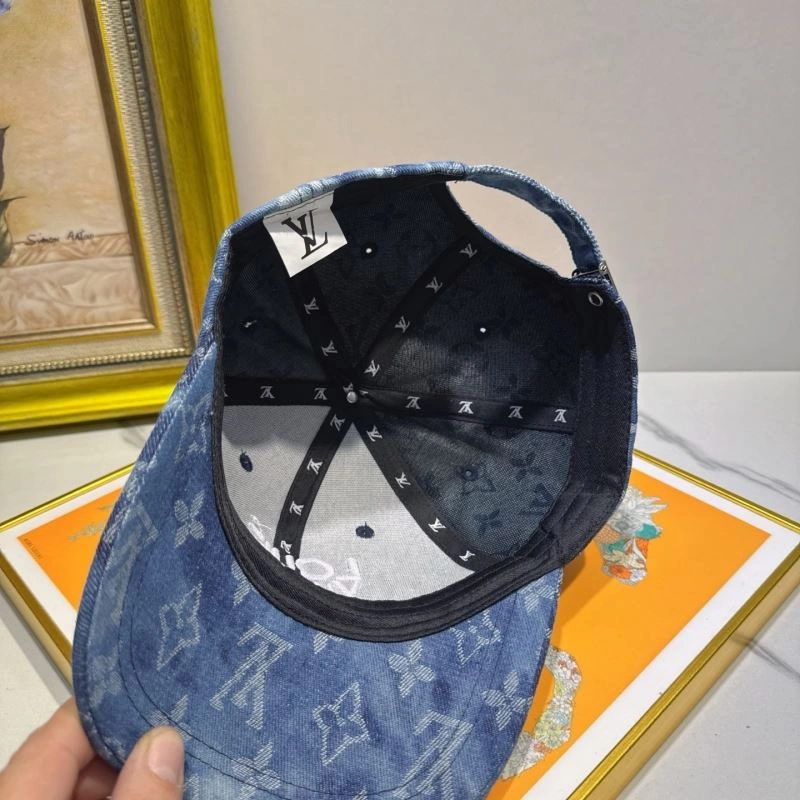 Supportive Louis Vuitton Caps 258108