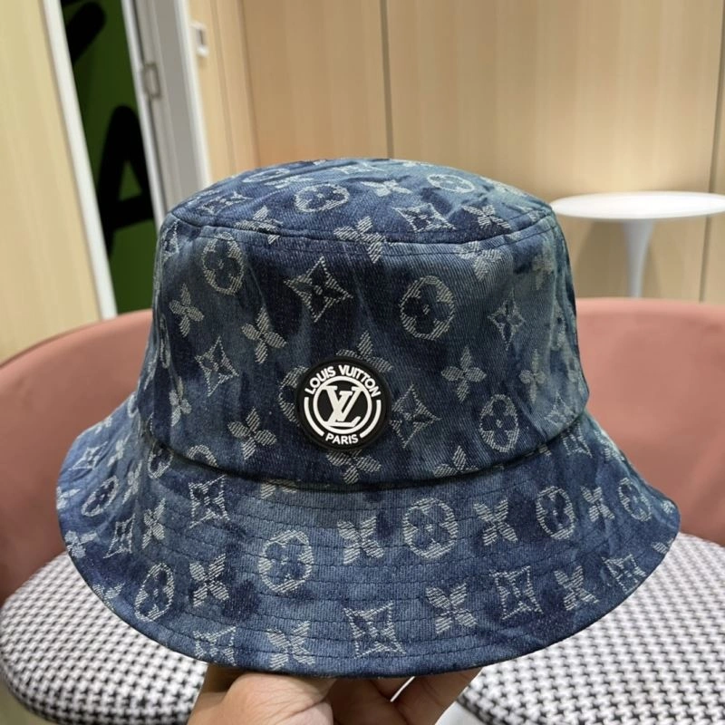 Louis Vuitton Caps Snug 258107