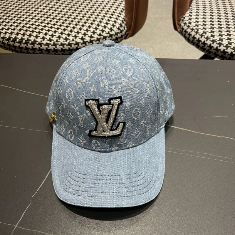 Bold Louis Vuitton Caps 258104