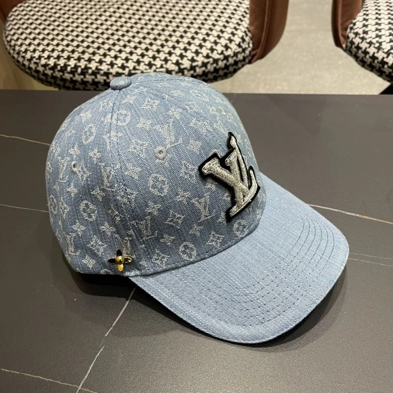 Bold Louis Vuitton Caps 258104