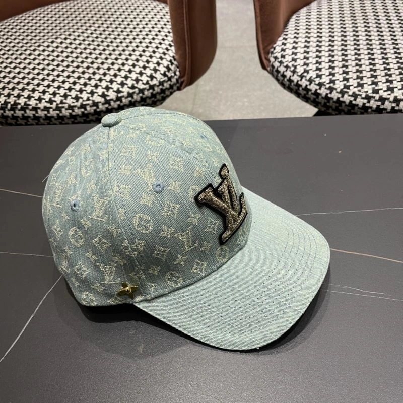 UrbanChic Louis Vuitton Caps 258105