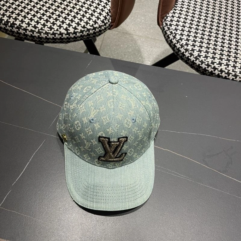 UrbanChic Louis Vuitton Caps 258105