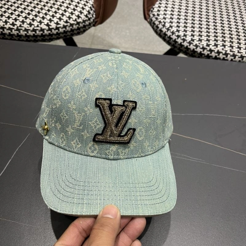 UrbanChic Louis Vuitton Caps 258105