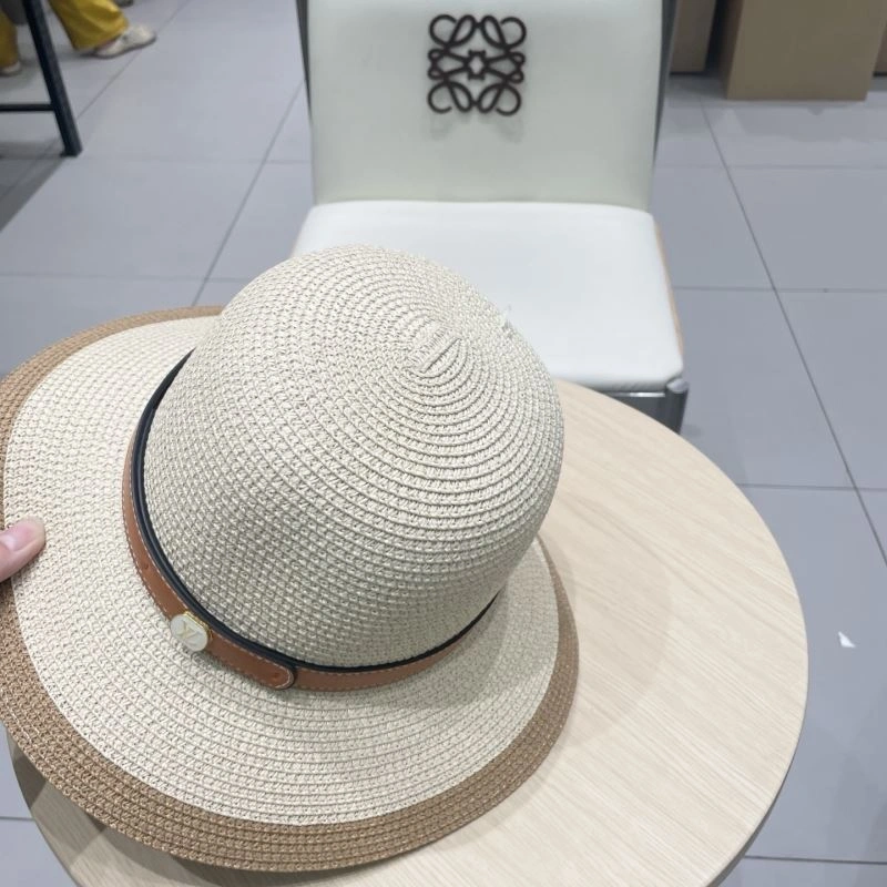 Louis Vuitton Caps Timeless 258085