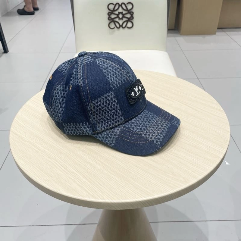Contemporary Louis Vuitton Caps 258077