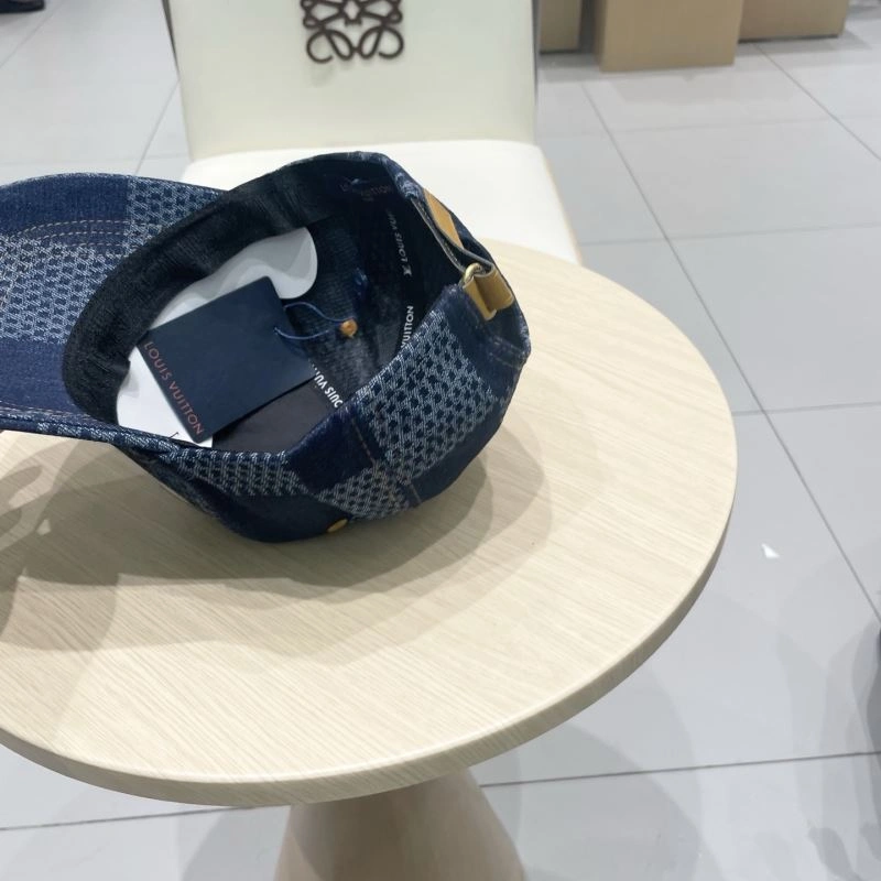Contemporary Louis Vuitton Caps 258077