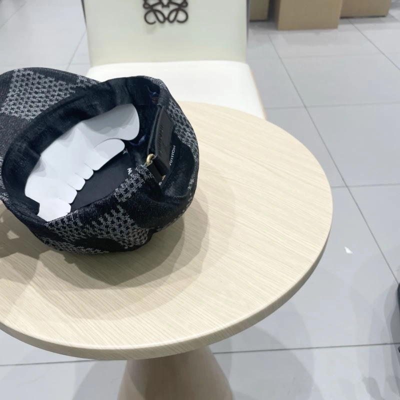Breathable Louis Vuitton Caps 258082