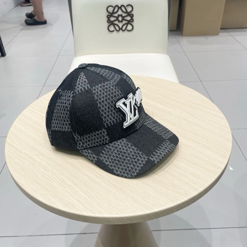 Louis Vuitton Caps EasyCare 258084