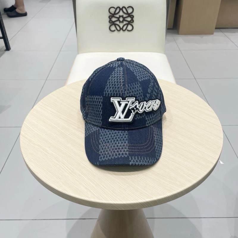 Louis Vuitton Caps Snug 258074