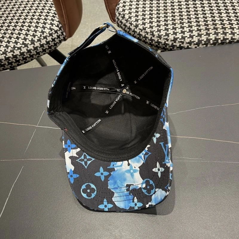 Contemporary Louis Vuitton Caps 258089