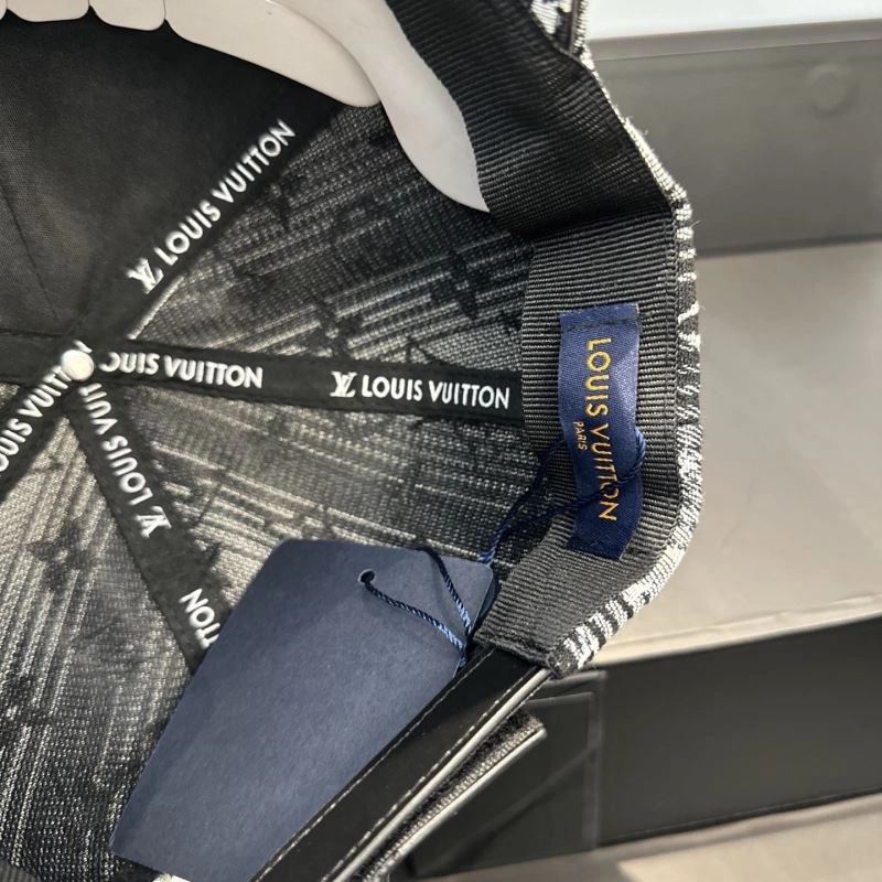 Louis Vuitton Caps Minimalist 258073