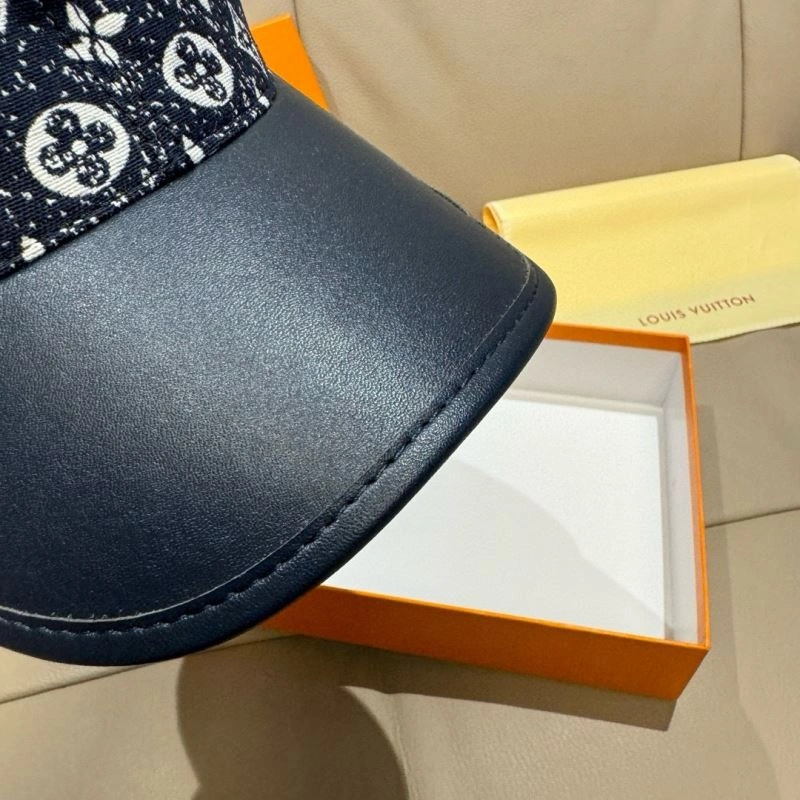 Functional Louis Vuitton Caps 258066