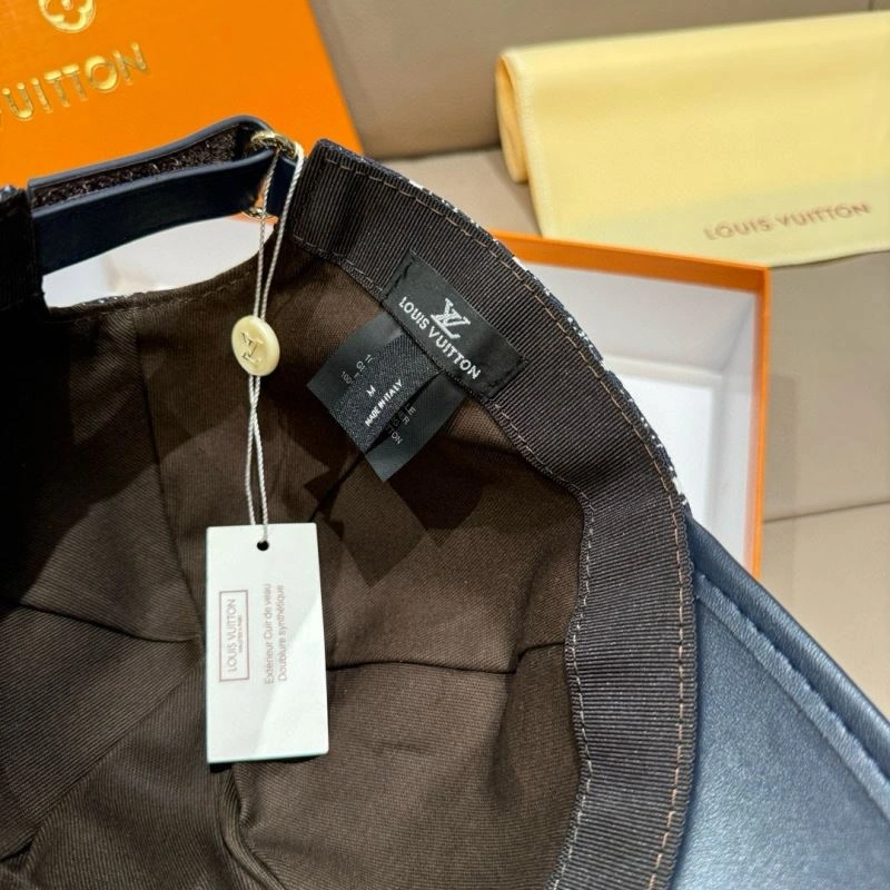 Functional Louis Vuitton Caps 258066
