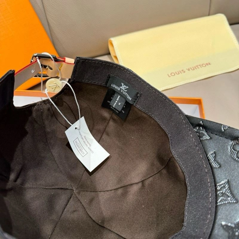 Comfortable Louis Vuitton Caps 258065