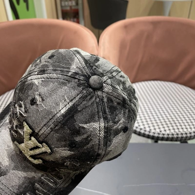 SmoothTexture Louis Vuitton Caps 258055