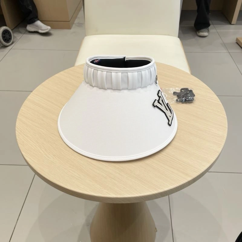Efficient Louis Vuitton Caps 258032