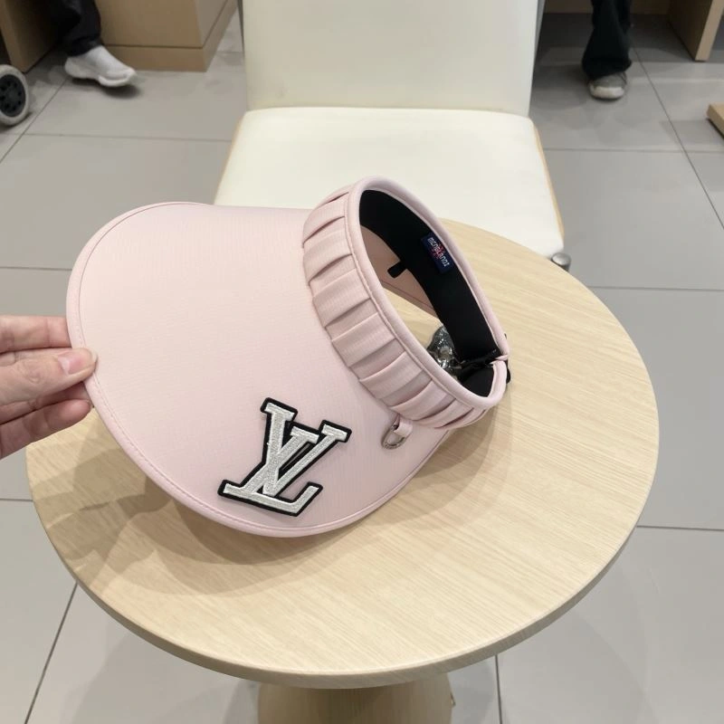 Versatile Louis Vuitton Caps 258052