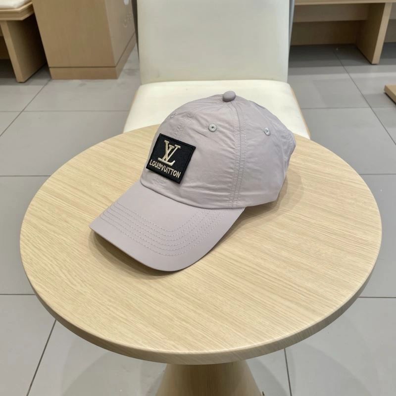 Louis Vuitton Caps Modern 258057