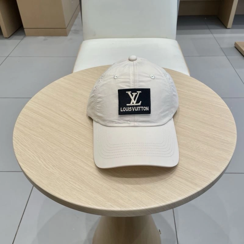 Thermal Louis Vuitton Caps 258035