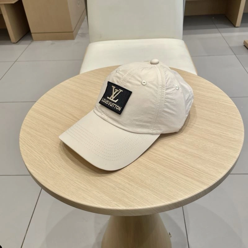 Thermal Louis Vuitton Caps 258035