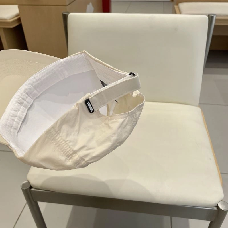 Thermal Louis Vuitton Caps 258035