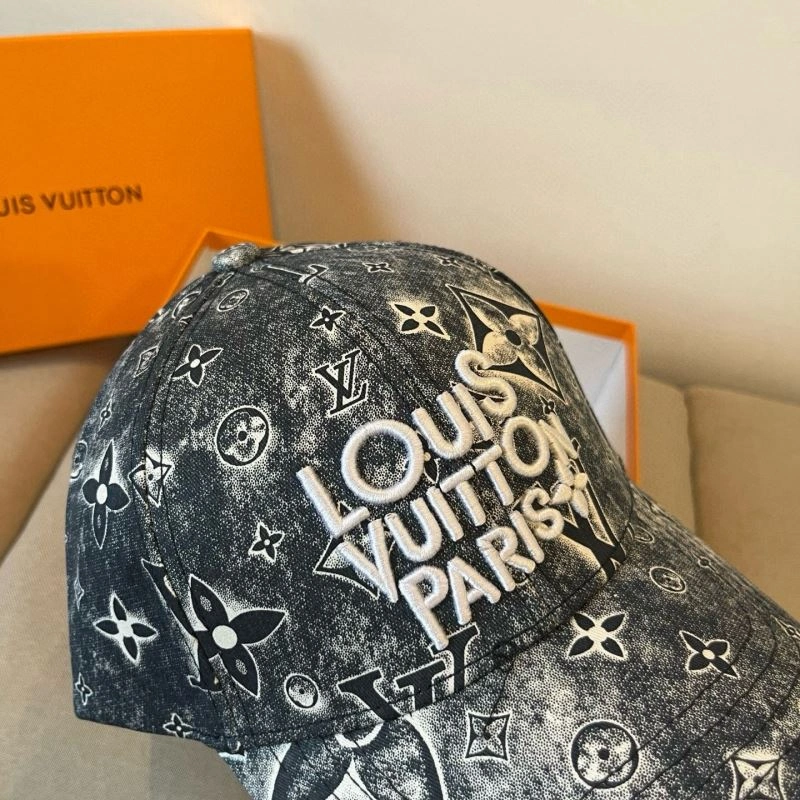 Louis Vuitton Caps Lightweight 258038
