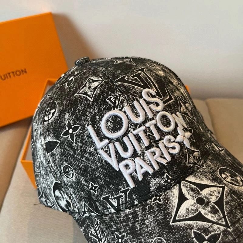 Refined Louis Vuitton Caps 258050