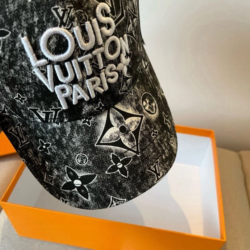 Refined Louis Vuitton Caps 258050