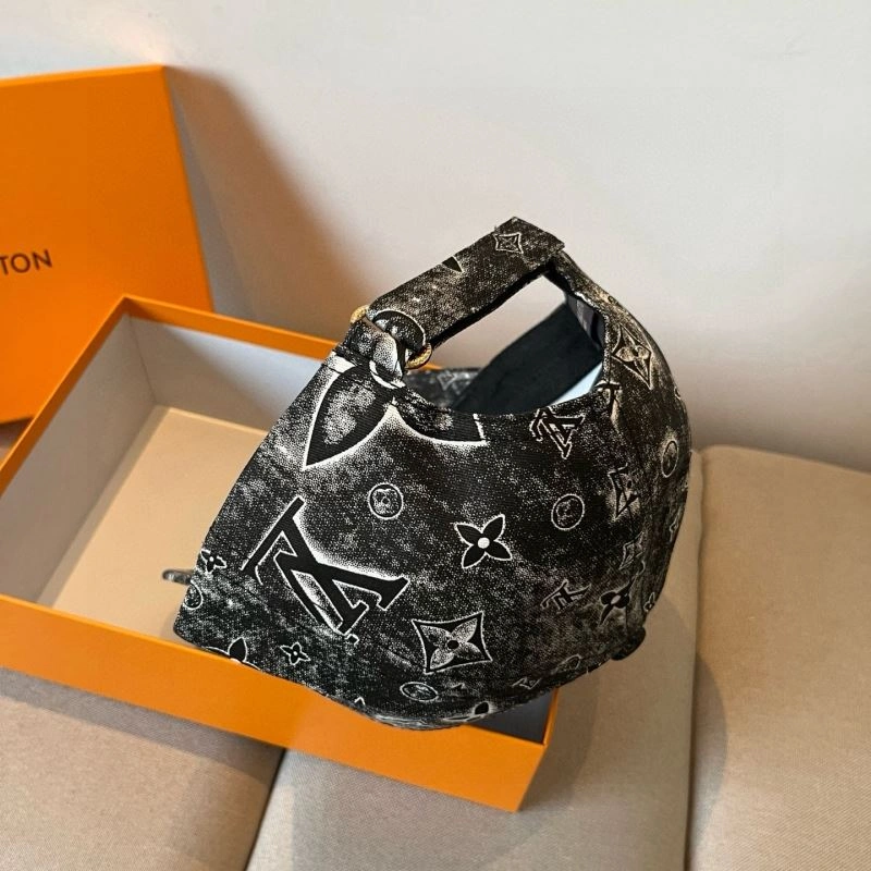 Refined Louis Vuitton Caps 258050