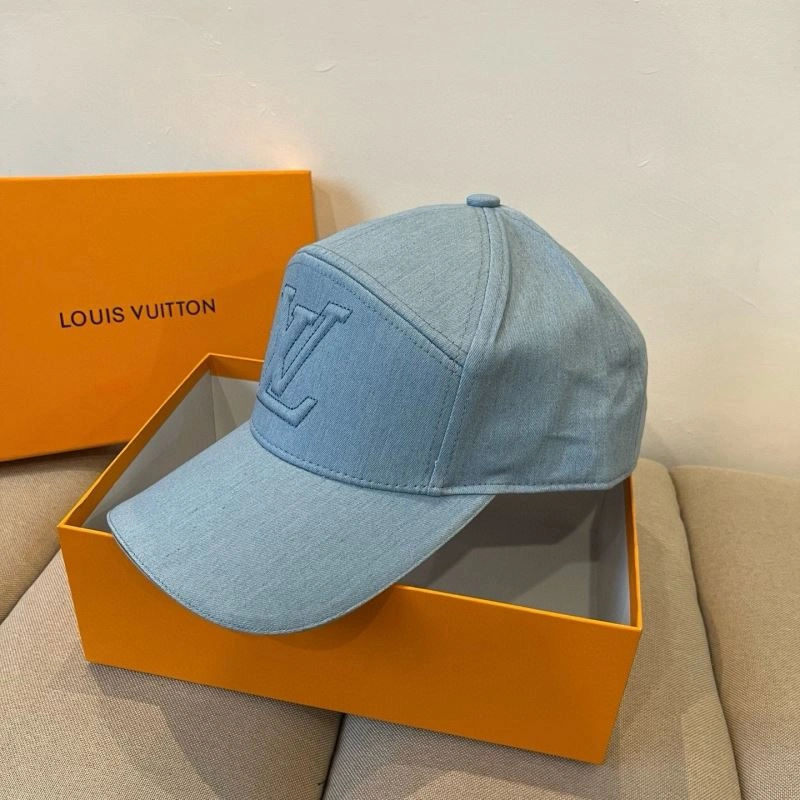 Vibrant Louis Vuitton Caps 258046