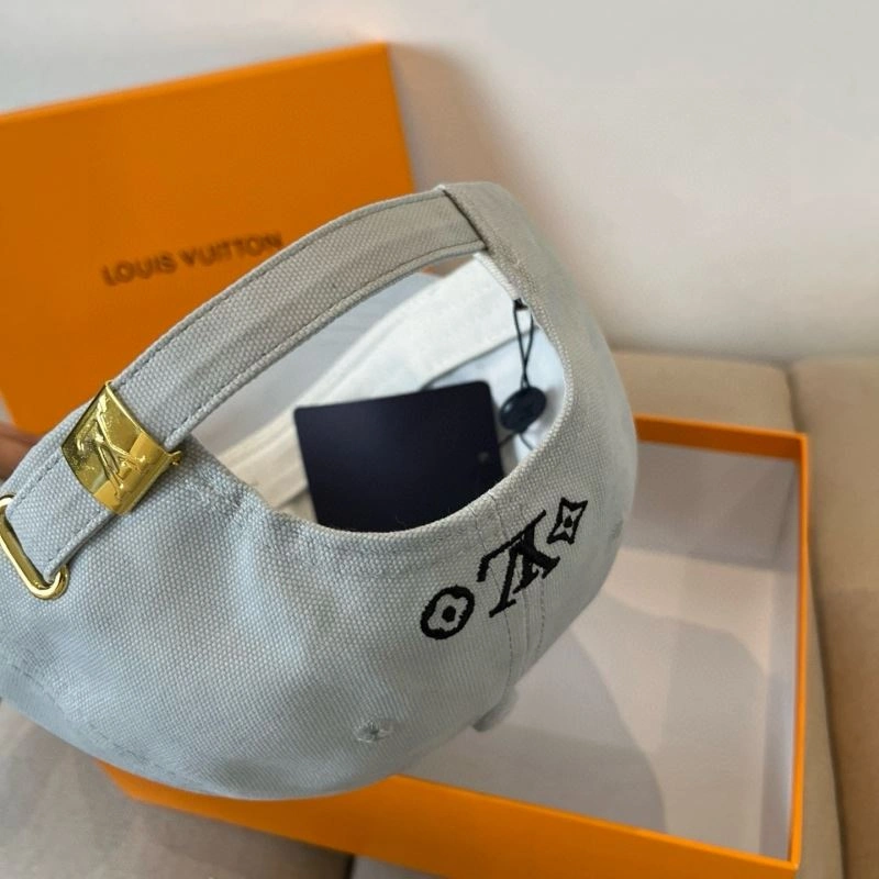 Popular Louis Vuitton Caps 258036