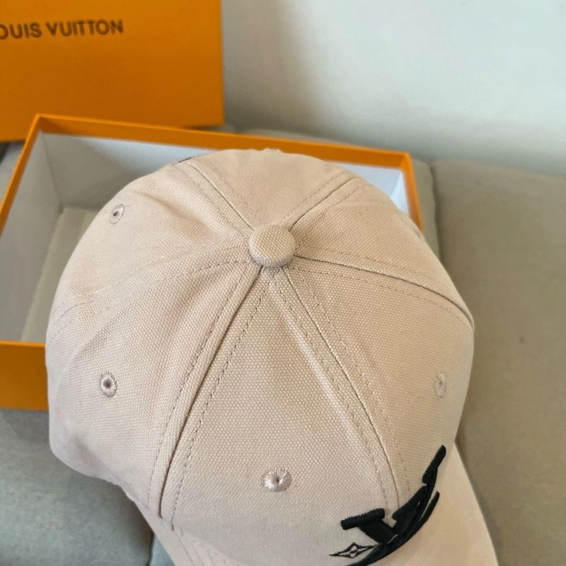 Louis Vuitton Caps ModernLook 258031