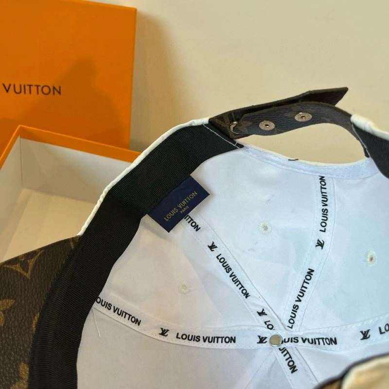 WrinkleFree Louis Vuitton Caps 258039