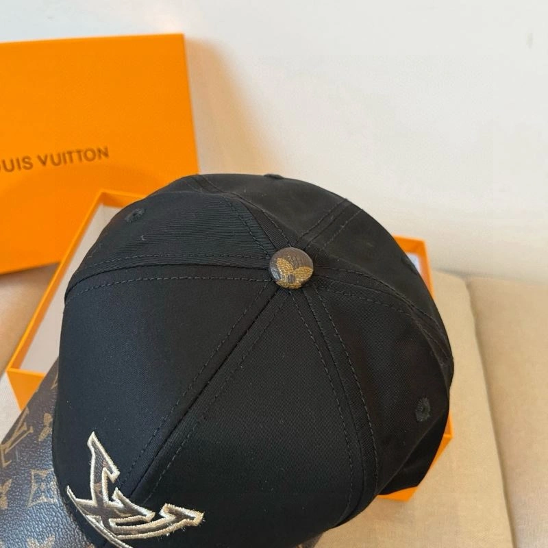 TravelReady Louis Vuitton Caps 258049