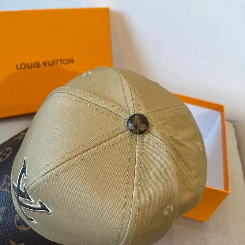 Minimalist Louis Vuitton Caps 258029