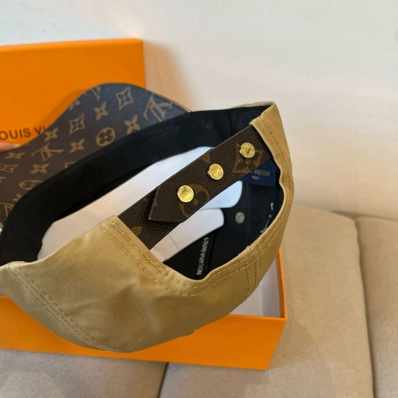 Minimalist Louis Vuitton Caps 258029