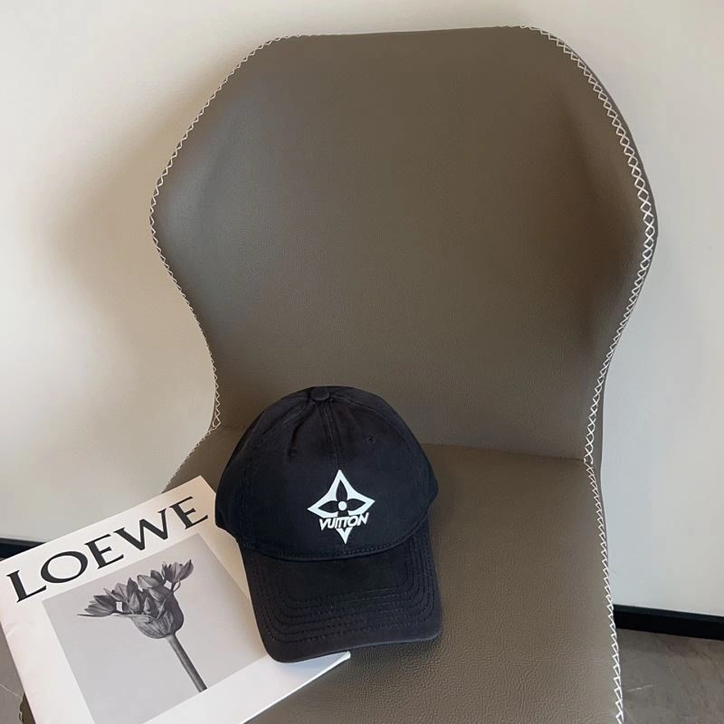 ModernLook Louis Vuitton Caps 258028