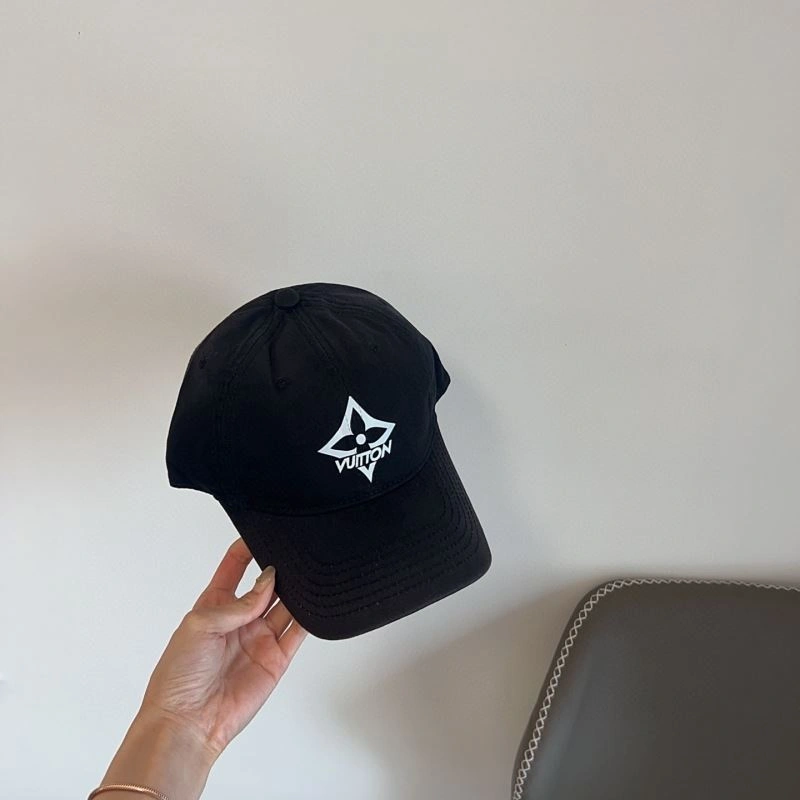 ModernLook Louis Vuitton Caps 258028