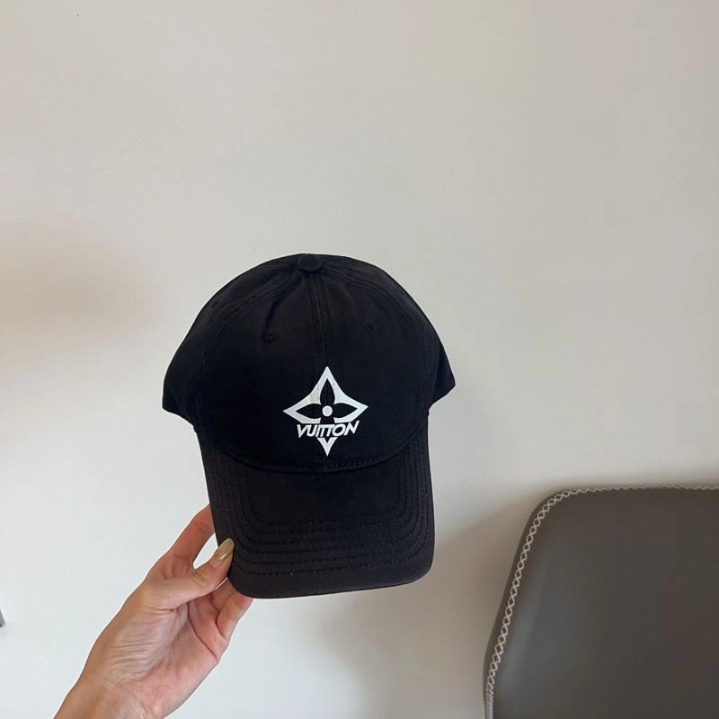 ModernLook Louis Vuitton Caps 258028