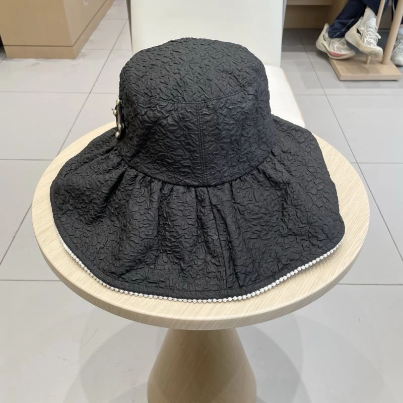 Seasonal Louis Vuitton Caps 258026