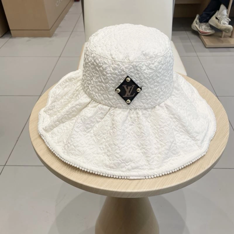 Louis Vuitton Caps Bold 258024