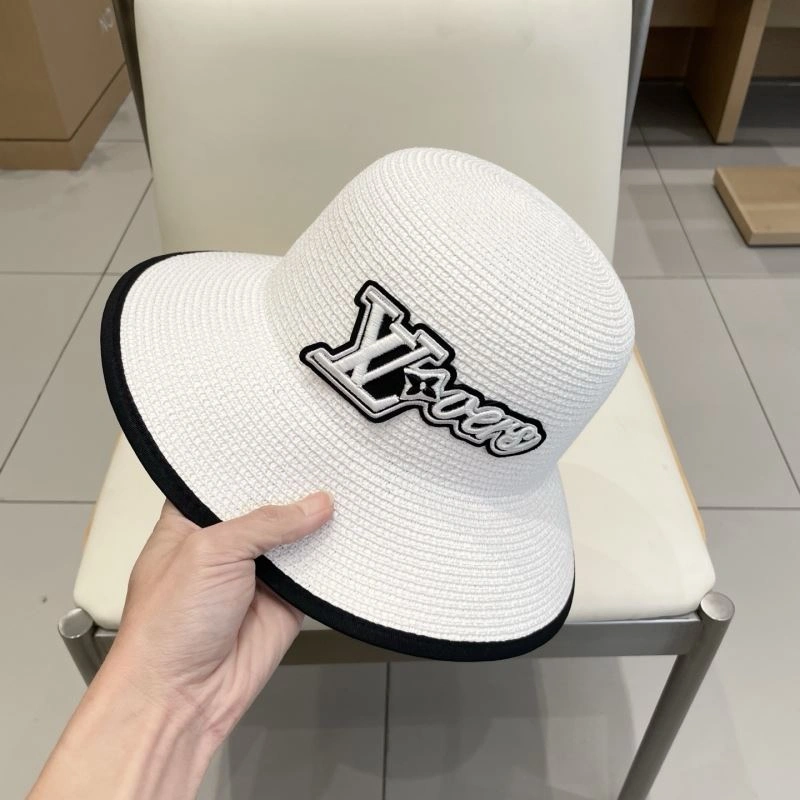 Stretchable Louis Vuitton Caps 258022