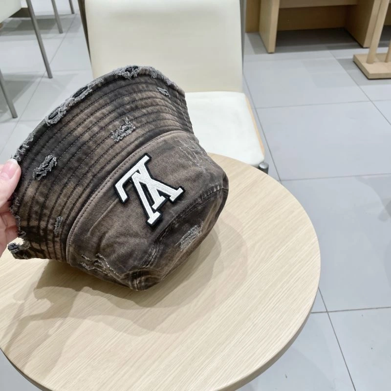 Louis Vuitton Caps WaterResistant 257996